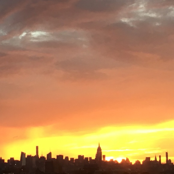 Meet your Posher, Taina - Picture 2 of 6